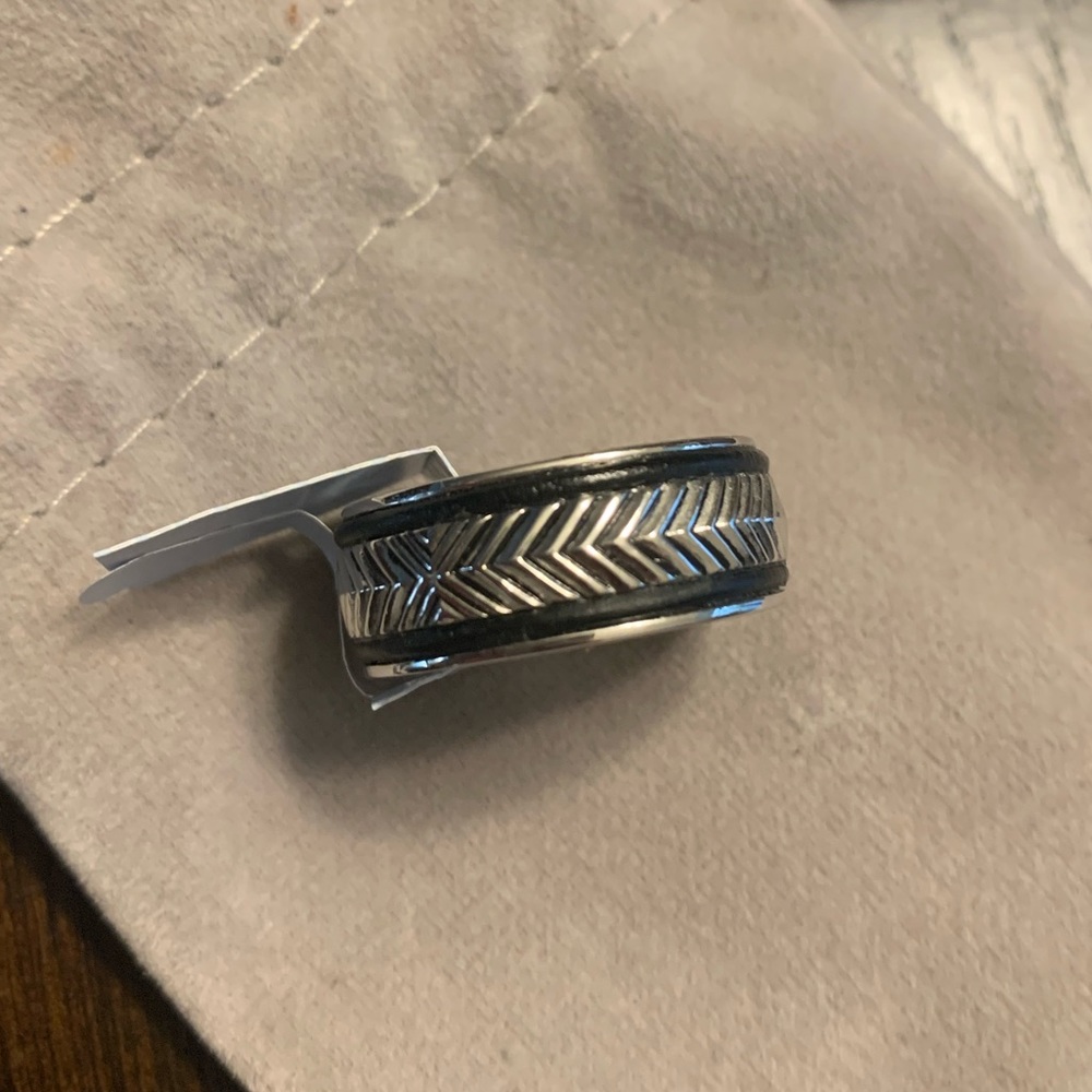 Men’s Size 9 Black and Silver Ring